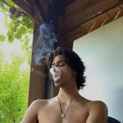 周雨泽